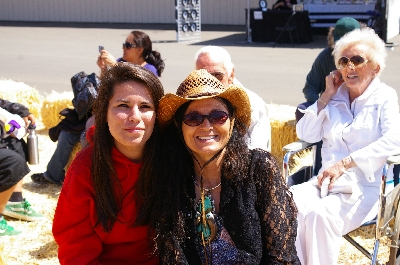 "Hot Chick Alyssa & Mama Bear"