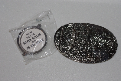 +MBAMG #79-032  "1980's Silvertone & Black Enamel Belt Buckle With 39MM Coin Or Gemstone Attachment"