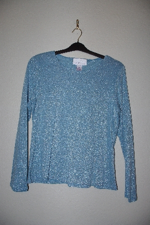 +MBAMG #76-056  "Susan Graver Sky Blue Fancy Metallic Thread T"