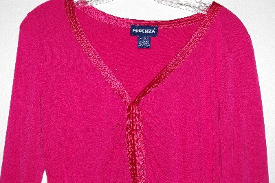 +MBAMG #76-039  "Florenza Red Stretch Ribbion Trim Top"