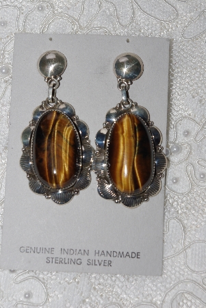 +MBATQ #1-1272  "Fancy Native American Made Tiger Eye Earrings"