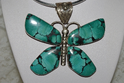 +MBATQ #2-027  "Artist  "Gary G."  Signed Beautiful Green Turquoise Butterfly Pendant"
