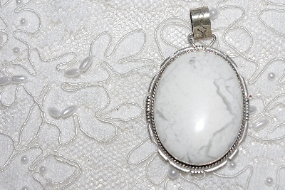 +MBATQ #3-273  "Fancy Sterling White Howlite Pendant"