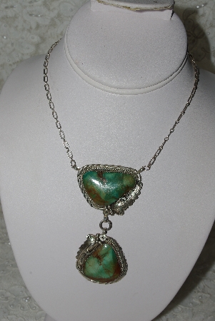 +MBATQ #3-258  "Artist "R. Shakey"  Hand Signed Green Turquoise Necklace"