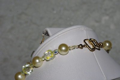 +MBAHB #27-032  "One Of A Kind Yellow Bead Necklace & Earring Set"