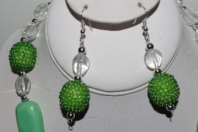 +MBAHB #003-275  "One Of A Kind Green Bead & Gemstone Necklace & Earring Set"