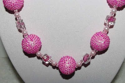 +MBAHB #003-269  "One Of A Kind Pink Bead Necklace & Earring Set"