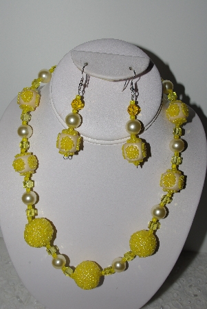 +MBAHB #003-290  "One Of A Kind Yellow Bead Necklace & Earring Set"