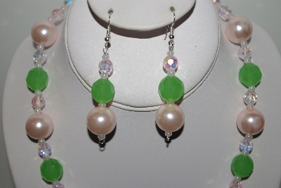+MBAHB #013-170  "One Of A Kind Pink & Green Bead Necklace & Earring Set"