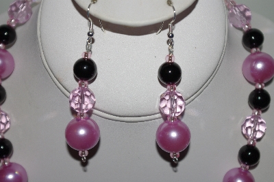 +MBAHB #013-047  "One Of A Kind Pink Bead & Black Onyx Necklace & Earring Set"