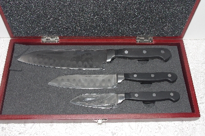 +MBAMG #-24-242  "2006 Set Of 3 Cook's Essentials Santoku Knives With Wooden Box"