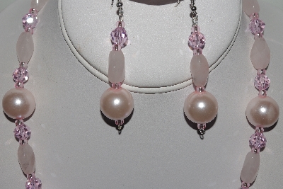 +MBAMG #018-084  "Fancy Pink Bead Necklace & Earring Set"