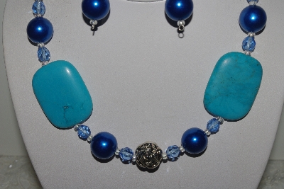 +MBAMG #018-044  "One Of A Kind Turquoise Blue Bead Necklace & Earring Set"
