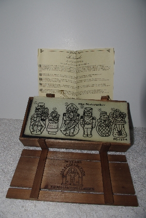 +MBAMG #019-117    "Thomas Pacconi 30th Anniversary Set Of 6 Blown Glass Christmas Story Ornaments"