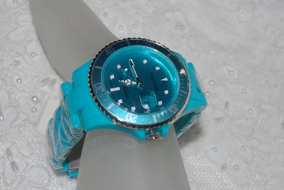 +MBAMG #019-09   "Turquoise Blue Geneva Acrylic Band Toy Style Ladies Watch"