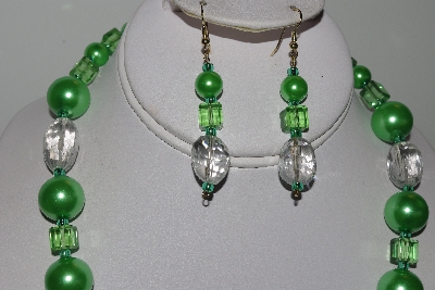 +MBAMG #019-133  "One Of A Kind Green Bead & Crystal Quartz Necklace & Earring Set"