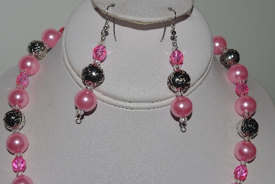 +MBAMG #019-172  "One Of A Kind Pink & Silver Bead Necklace & Earring Set"