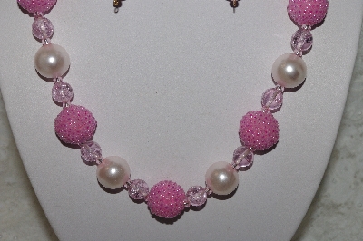 +MBAHB #24-093  "One Of A Kind Pink Bead Necklace & Earring Set"