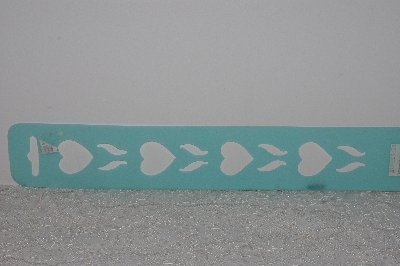 +MBAMG #009-157  "Stencil House Heart Border"