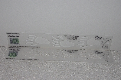 +MBAMG #009-436  "1990 Simply Stencils #28472 Bear Tracks"