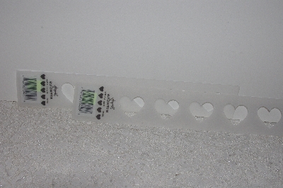 +MBAMG #009-432  " Set Of (2) Simply Stencils #28446 Hearts In A Row"