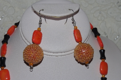 +MBAHB #31-013  "One Of A Kind Orange & Black Bead Necklace & Earring Set"