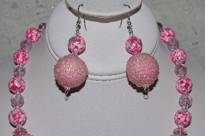 +MBAHB #31-023  "One Of A Kind Pink Bead Necklace & Earring Set"