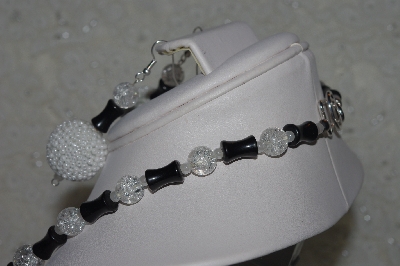 +MBAHB #31-090  " One Of A Kind White, Clear & Black Bead Necklace & Earring Set"