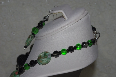 +MBAHB #31-151  "One Of A Kind Green & Black Bead Necklace & Earring Set"