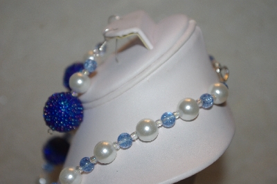 +MBAHB #32-124  "One Of A Kind Blue & White Bead Necklace & Earring Set"