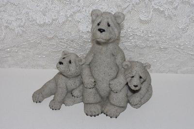 +MBAMG #0031-026  "2000 Quarry Critter Billy & Friends"