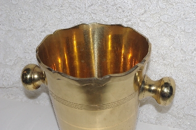 +MBAMG #099-241  "Older Large Fancy Brass Ice Bucket"