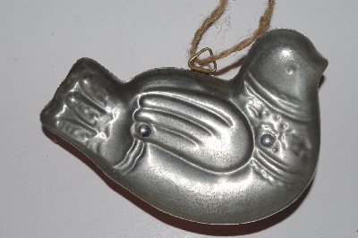 +MBAMG #099-088  "Vintage Lined Copper Dove Cookie Cutter"