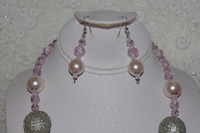 +MBAHB #00013-8603  "One Of A Kind Pink & Silver Bead Necklace & Earring Set"