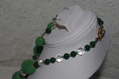 +MBAHB #00013-8533  "One Of A Kind Green & Clear Bead Necklace & Earring Set"