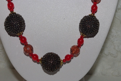 +MBAHB #00015-8878  "One Of A Kind Red & Brown Bead Necklace & Earring Set"