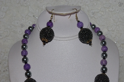 +MBAHB #00015-9023  "One Of A Kind Silver, Purple & Black Bead Necklace & Earring Set"