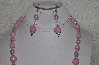 +MBAHB #00015-8889   "Fancy Pink & Clear Glass Bead Necklace & Earring Set"  