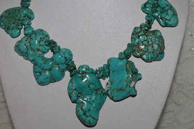 +MBAMG #00016-0159   "Howlite & Turquoise Bead Necklace"