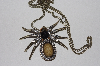 +MBAMG #00016-0153   "Rhinestone & Brown Resin Spider Pendant & Chain"