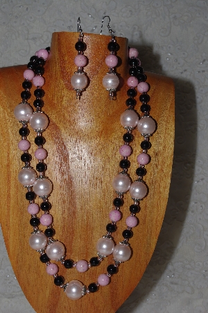 +MBADS #04-0752  "Pink & Black Bead Necklace & Earring Set"