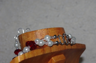 +MBADS #04-757  "Red & White Bead Necklace & Earring Set"
