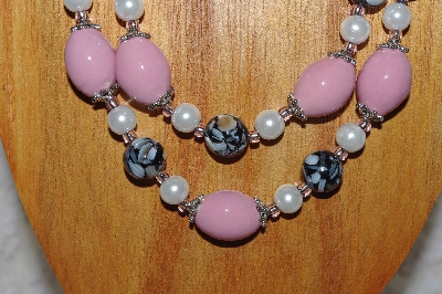 +MBADS #04-824  "Black, Pink & White Bead Necklace & Earring Set"