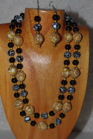 +MBADS #04-878  "Yellow & Black Bead Necklace & Earring Set"