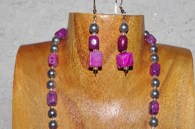 +MBADS #04-967  "Pink, Clear & Grey Bead Necklace & Earring Set"