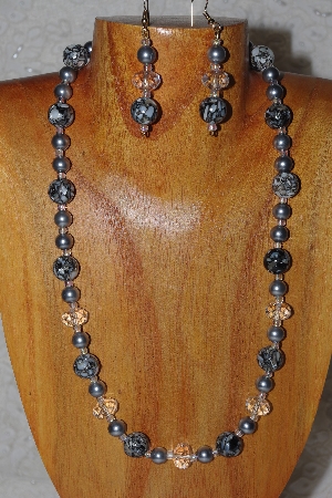 +MBADS #04-977  "Black, Clear & Grey Beads Necklace & Earring Set"