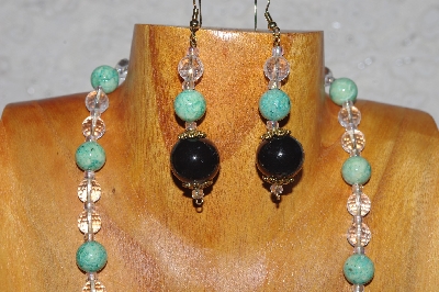 +MBADS #04-1032  "Green, Clear & Black Beads Necklace & Earring Set"