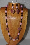 +MBADS #04-1010  "Pink & Black Bead Necklace & Earring Set"