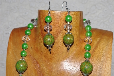 +MBASS #0003-226  "Green & Clear Bead Necklace & Earring Set"