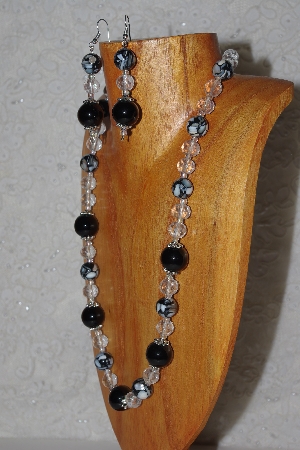 +MBASS #0003-0183  "Black & Clear Bead Necklace & Earring Set"